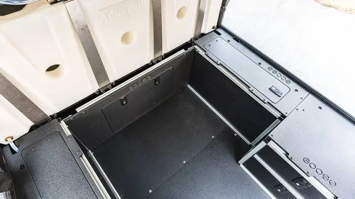 Alu-Cab Canopy Camper V2 – Ford Ranger 2019-2023 4th Gen. – Front Utility Module – 5‘ Bed