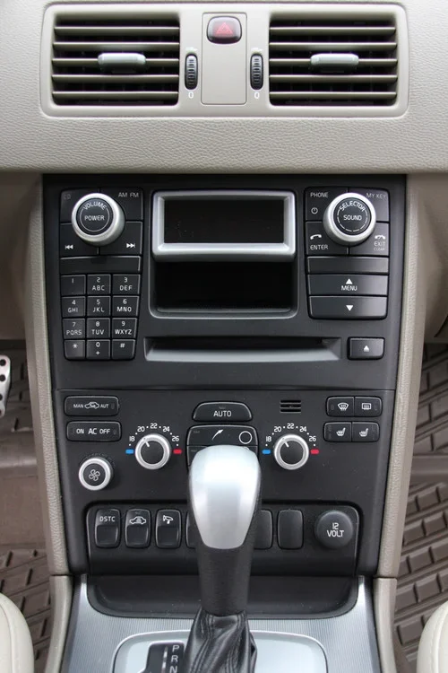 Aluminum Look Radio/Climate Knob Covers, XC90