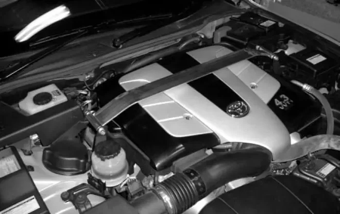 Cusco 01-10 Lexus SC430 UZZ40 4.3L 3UZ-FE V8 Strut Bar OS – Front