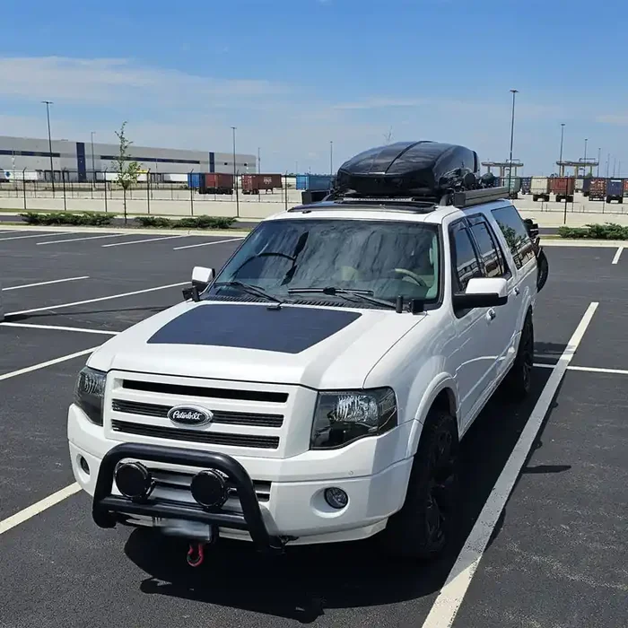 Ford Expedition (1998-2017) 100W Hood Flexible Solar Panel