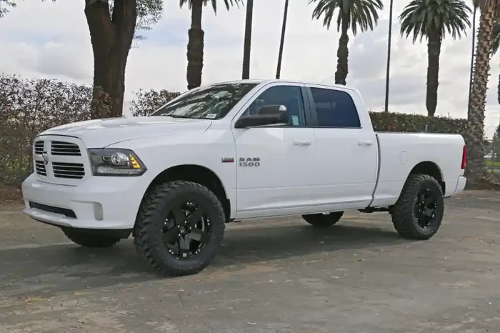 ICON 2009-2018 RAM 1500 4WD .75-2.5″ LIFT STAGE 1 SUSPENSION SYSTEM – K213001