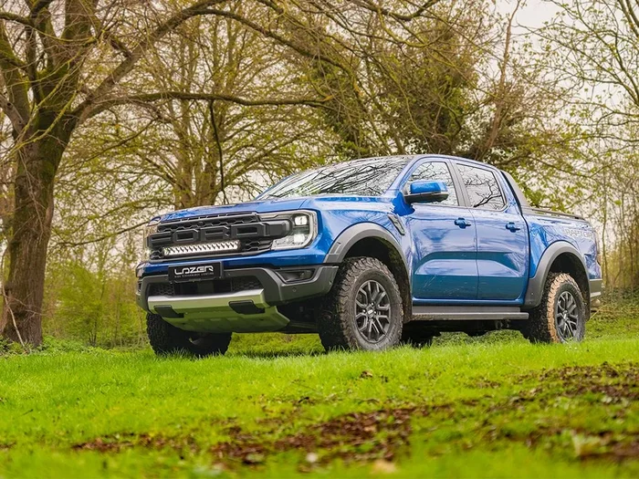 Lazer Lamps FORD RANGER RAPTOR (2023+) GRILLE KIT – TRIPLE-R 16 ELITE