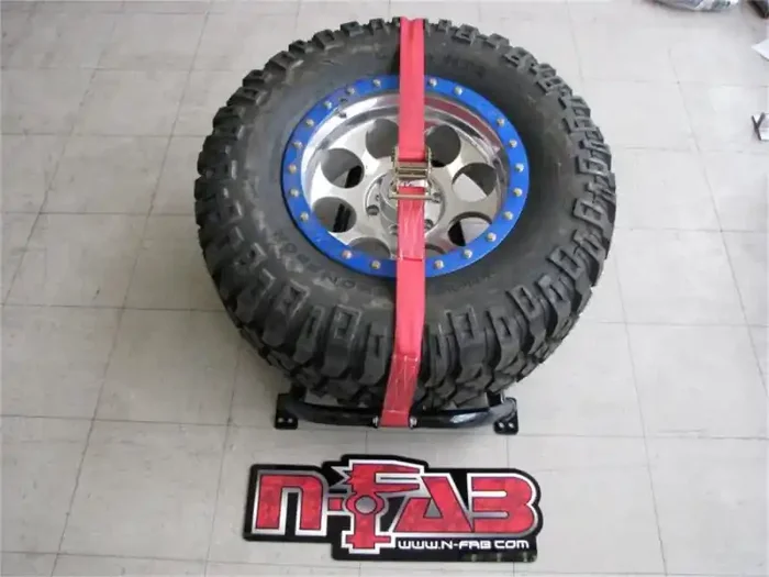 N-Fab Bed Mounted Tire Carrier Universal – Gloss Black – Red Strap