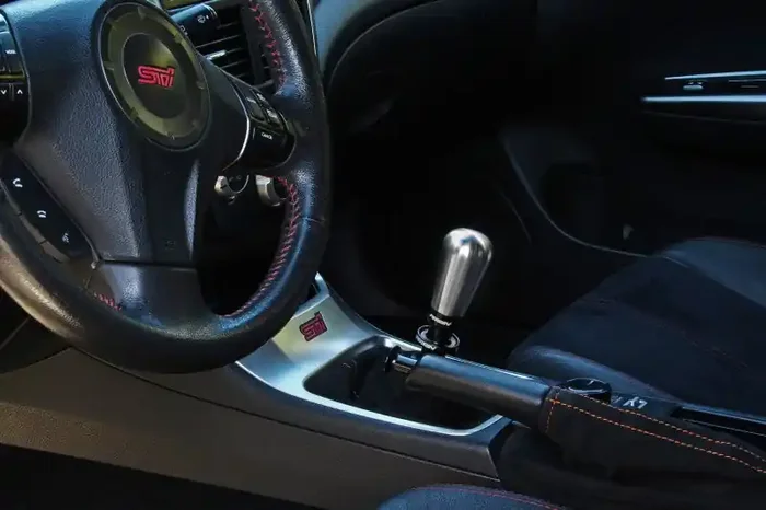 PERRIN 04-21 Subaru STI 6spd (Manual) SS Shift Knob – Tapered Style