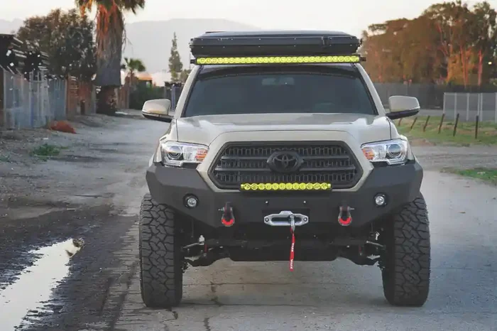 VISION X LIGHTING 30″ XPR HALO 10W LIGHT BAR SELECTIVE YELLOW 15 LED TILTED OPTICS FOR MIXED BEAM – 9946474