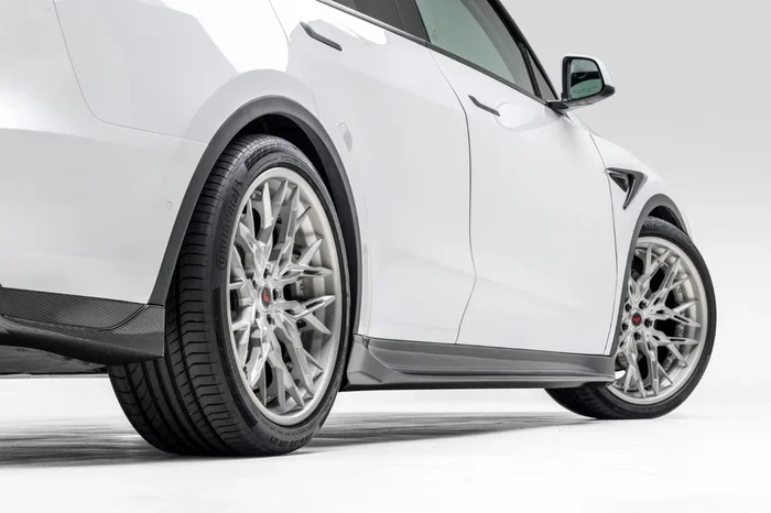 Vorsteiner – VRS Carbon Fiber Aero Side Skirts – Tesla Model Y